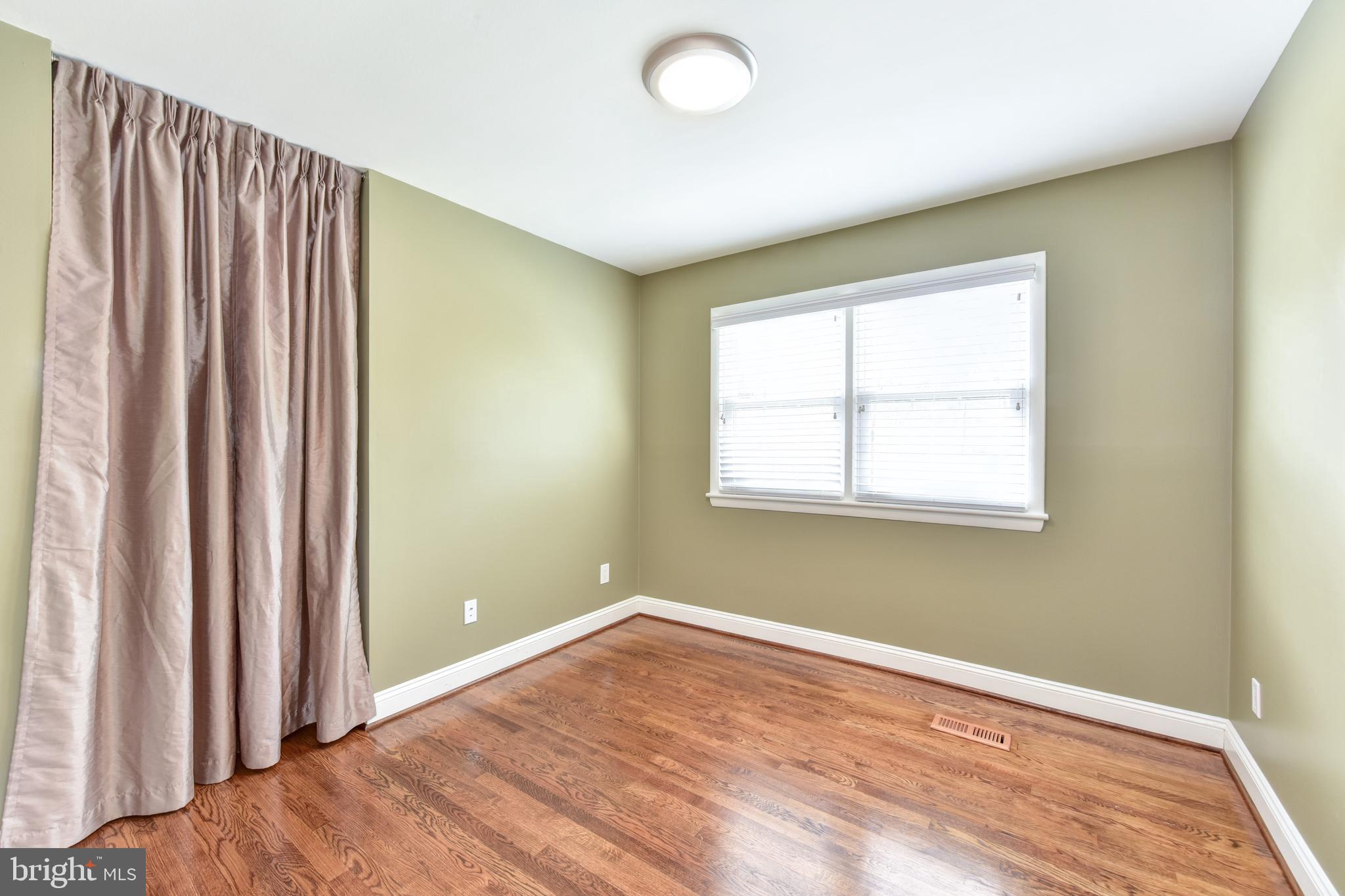 8332 Wagon Wheel Road Alexandria, VA 22309 - Photo 22 of 39 Bedroom