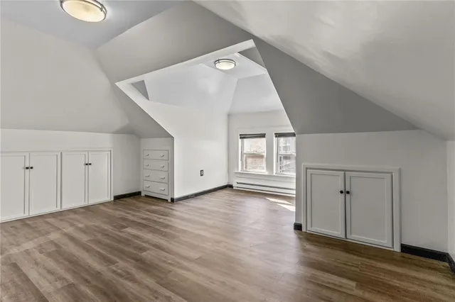 $2,300 | 437 Charles Street, Providence, RI 02904