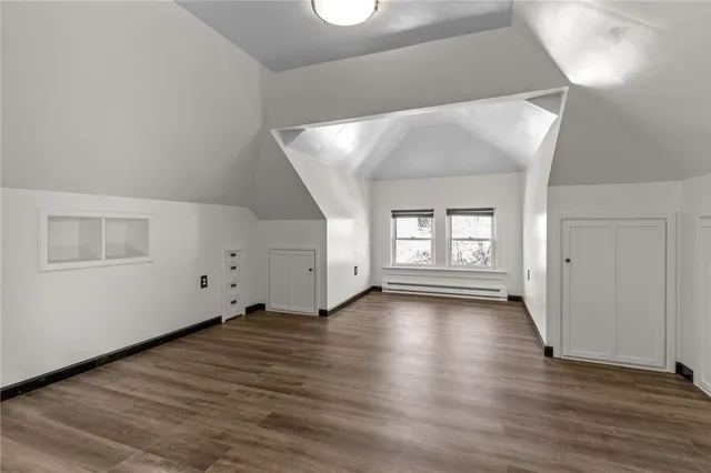 $2,300 | 437 Charles Street, Providence, RI 02904