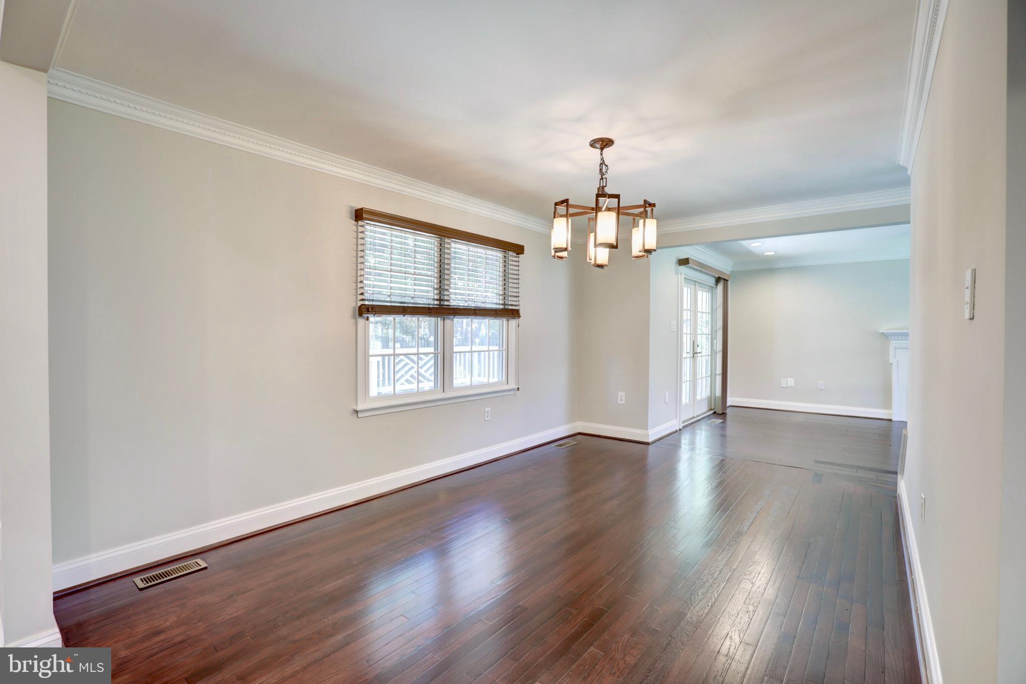 2336 Rosedown Drive Reston, VA 20191 - Photo 13 of 30 DINING ROOMWITH CROWN MOLDING