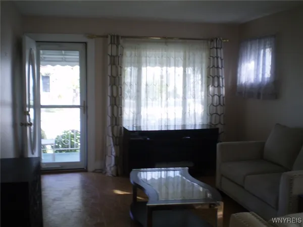 $219,900 | 200 Mayville Avenue, Tonawanda, NY 14217