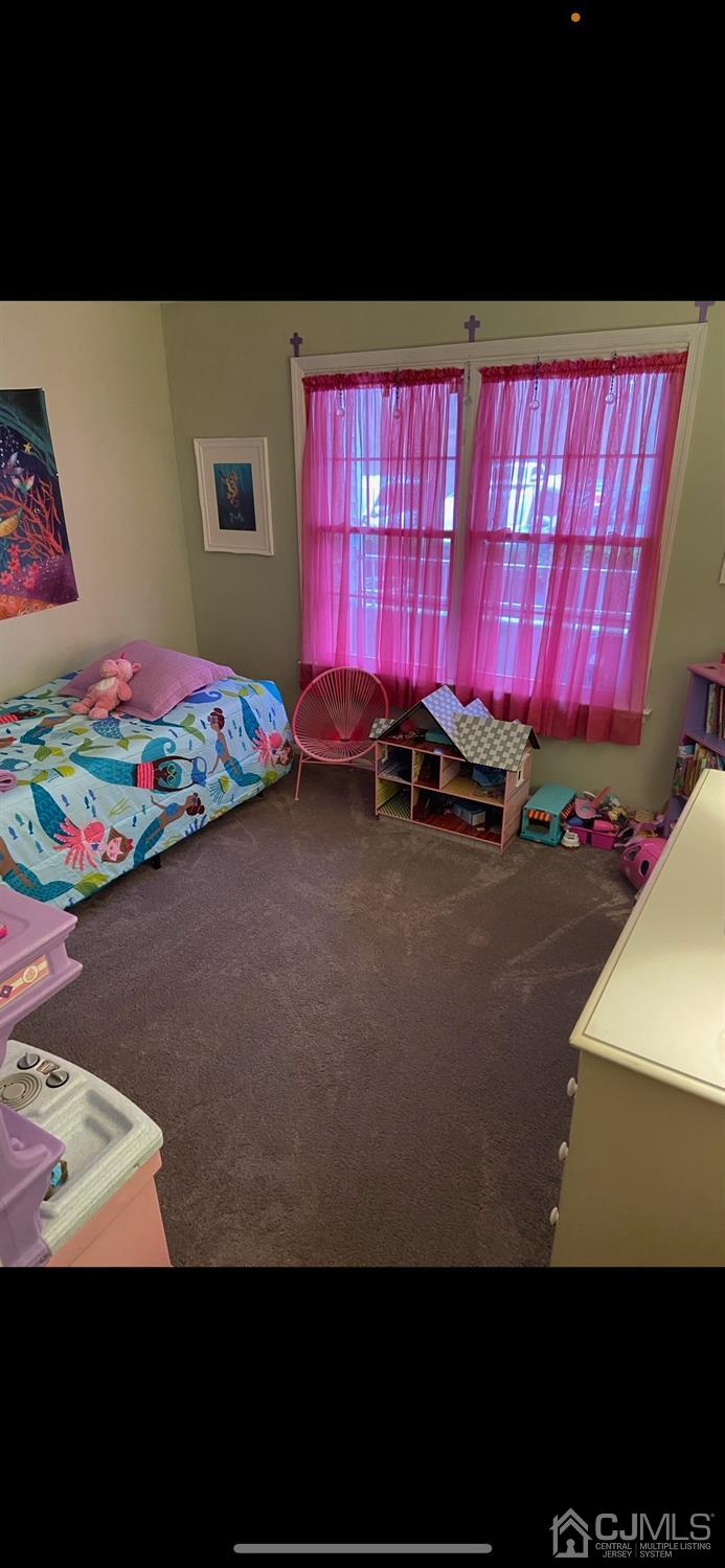 1001 Meadow Court Helmetta, NJ 08828 - Photo 9 of 10