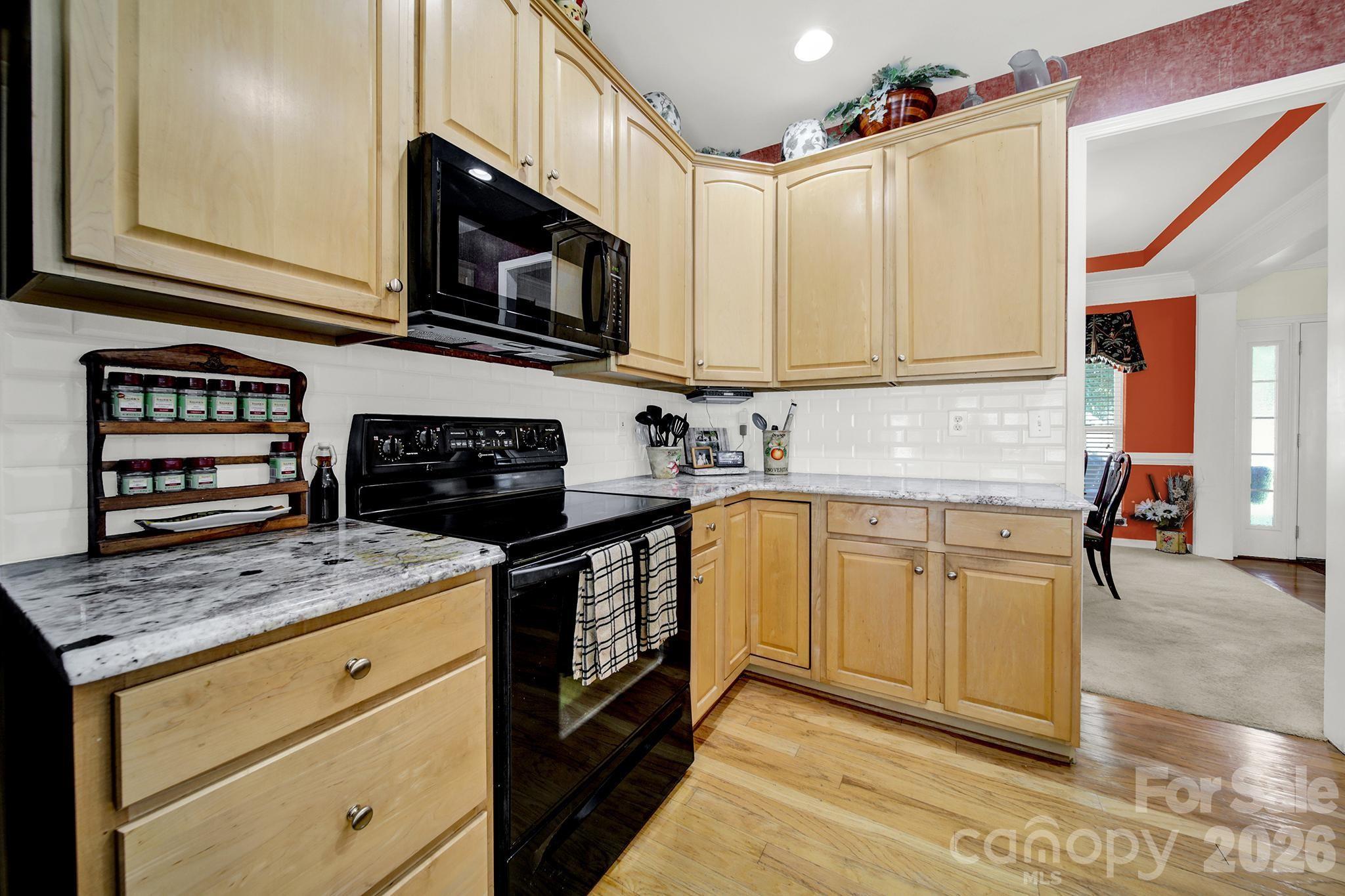 3752 Leela Palace Way Fort Mill, SC 29708 - Photo 15 of 46