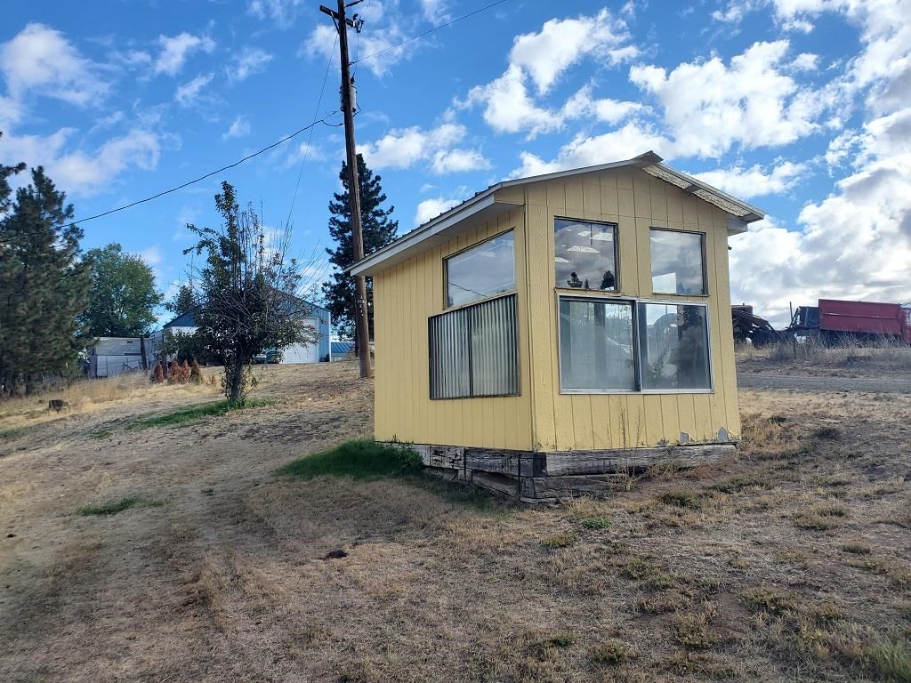 14717 South Stentz Road Spangle, WA 99031 - Photo 3 of 28