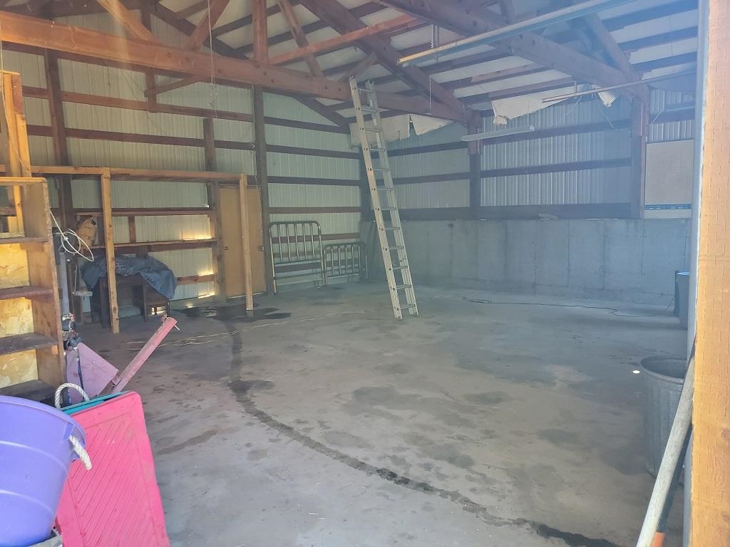 14717 South Stentz Road Spangle, WA 99031 - Photo 7 of 28