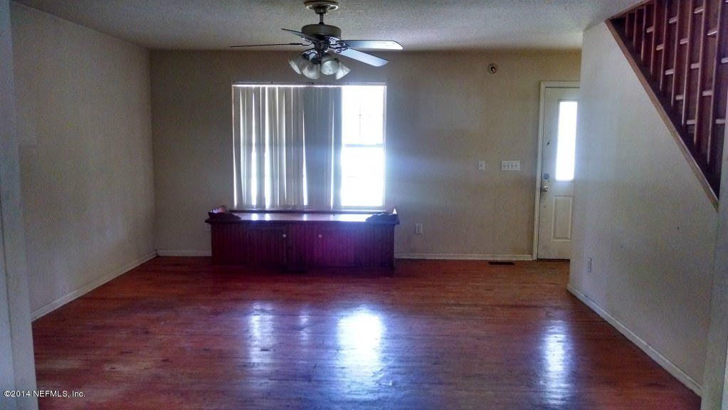 86309 Yulee Hills Road East Yulee, FL 32097 - Photo 4 of 16 9