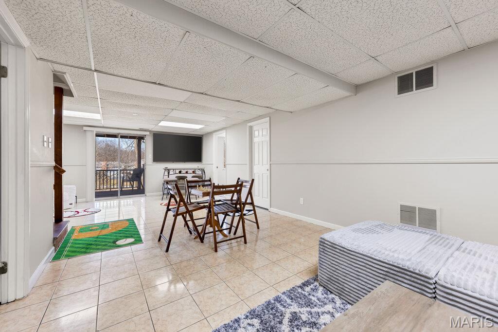 6995 Candlewick Way Florissant, MO 63033 - Photo 20 of 34