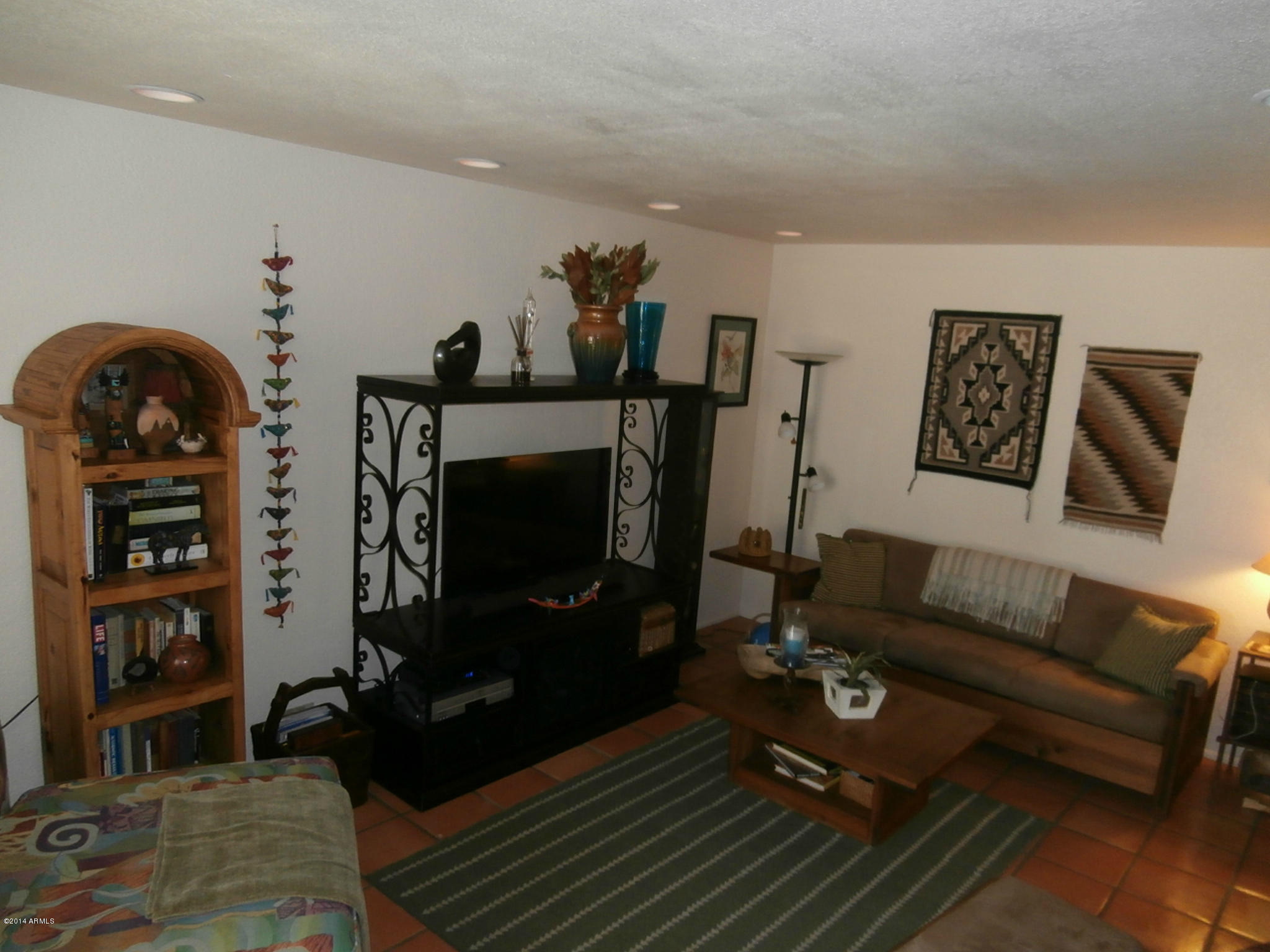 4035 East Bloomfield Road Phoenix, AZ 85032 - Photo 8 of 24 P6120023