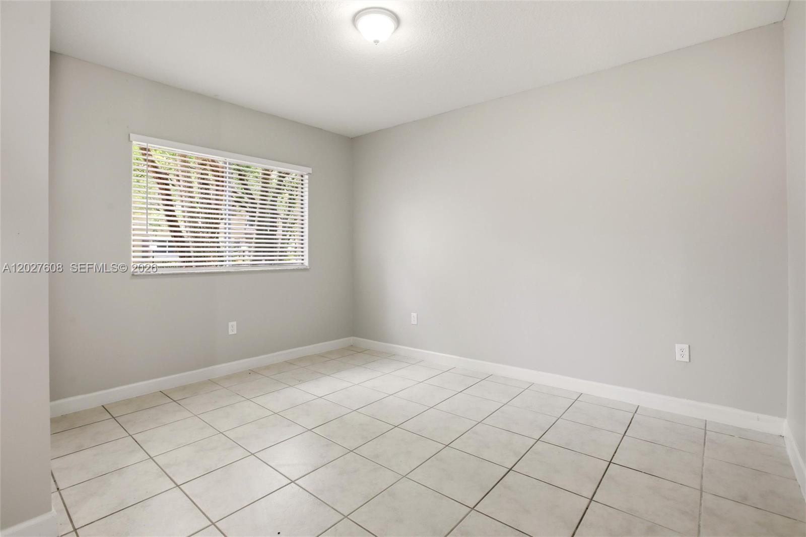 22946 Southwest 112th Place Miami, FL 33170 - Photo 10 of 40
