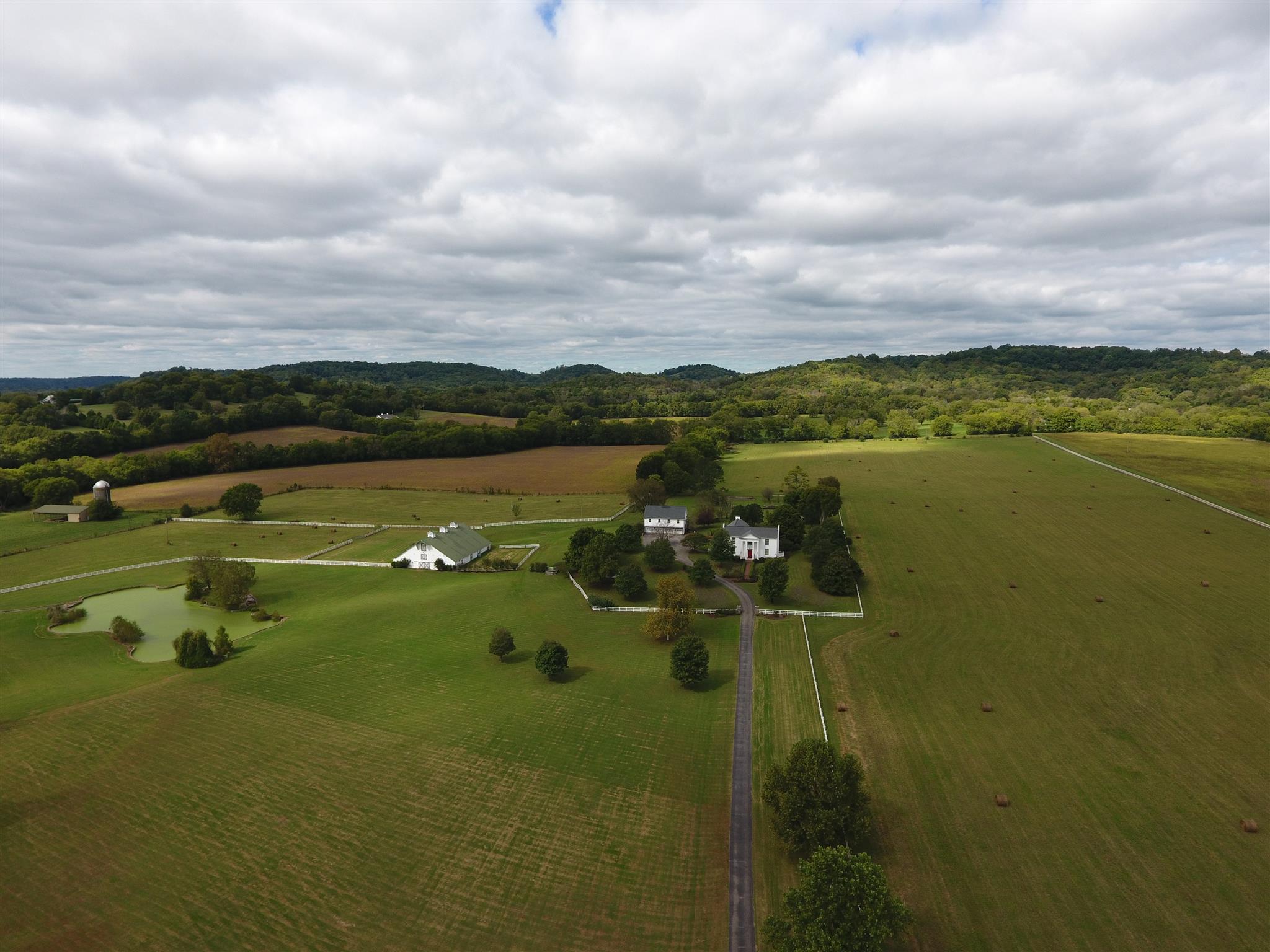 3200 North Cross Bridges Road Columbia, TN 38401 - Photo 29 of 30 Gallery Image 29