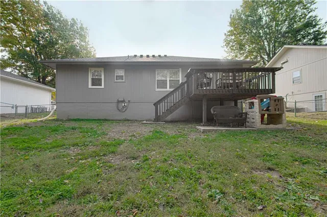 $244,900 | 504 Southeast 21st Street, Oak Grove, MO 64075