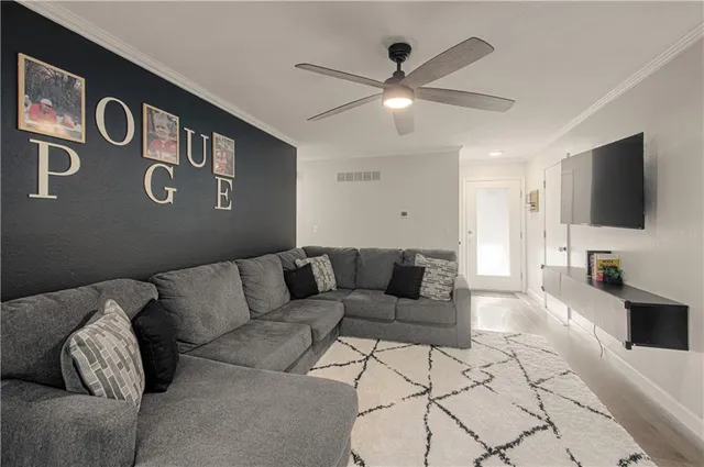 $244,900 | 504 Southeast 21st Street, Oak Grove, MO 64075