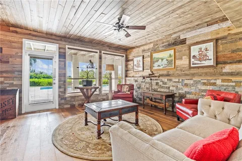 $1,550,000 | 8525 Seacrest Drive, Vero Beach, FL 32963