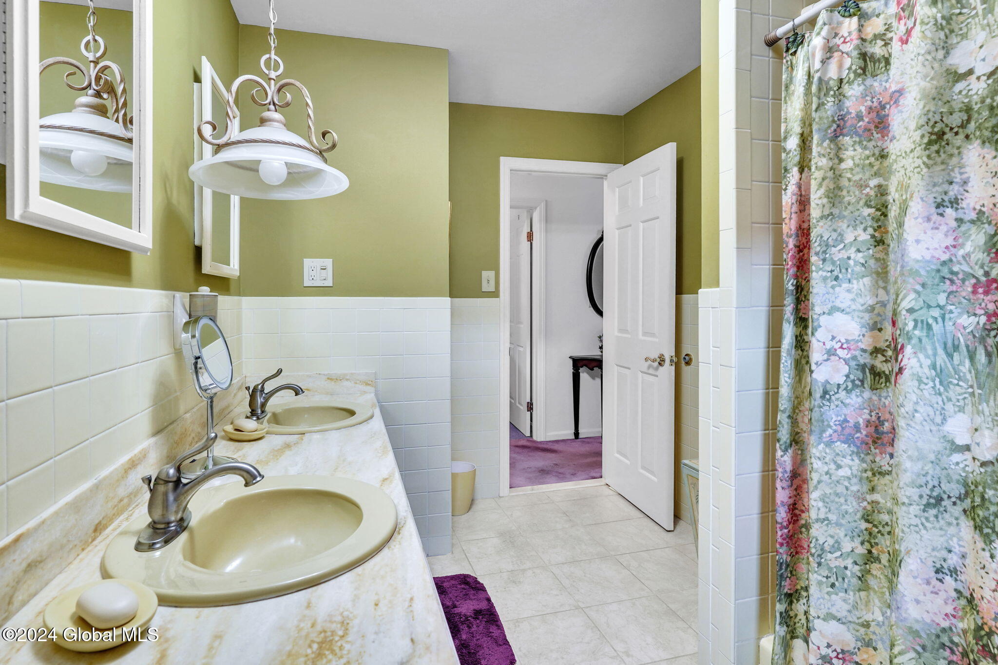 23 Rosa Road Schenectady, NY 12308 - Photo 18 of 38 15-web-or-mls-DSC02192