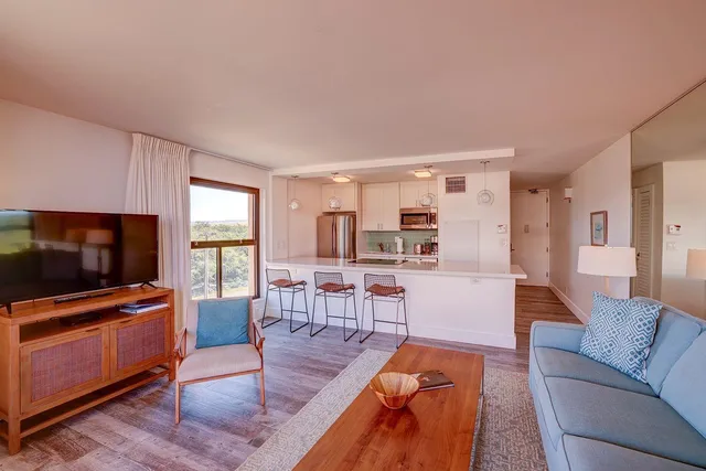 $899,000 | 145 North Kihei Road, Unit 502, Kihei, HI 96753