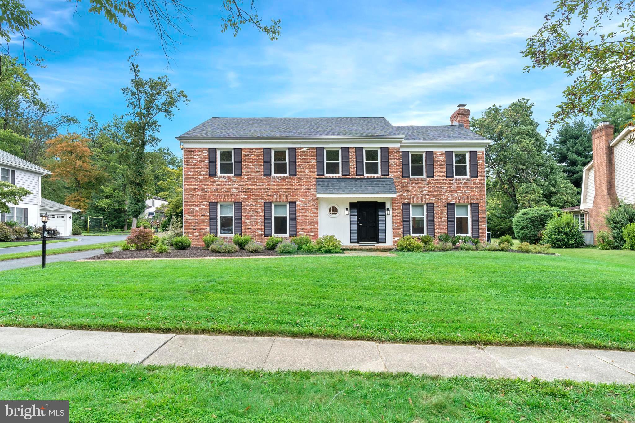 719 Taunton Road Wilmington, DE 19803 - Photo 1 of 36