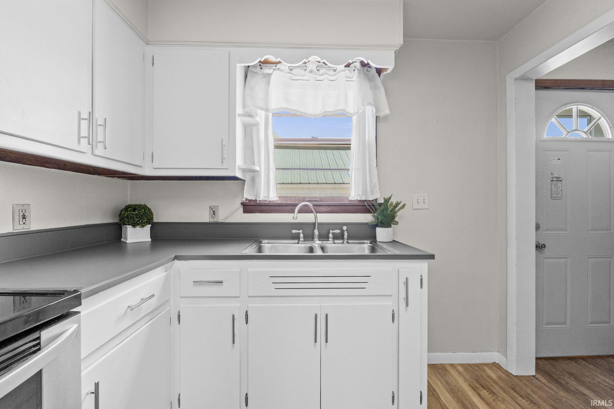 4030 West Washington Center Road Fort Wayne, IN 46818 - Photo 14 of 31 Gallery Image 14