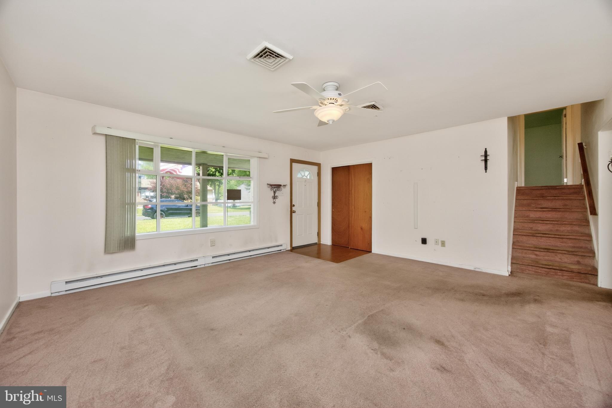 726 Claire Road Warminster, PA 18974 - Photo 16 of 36