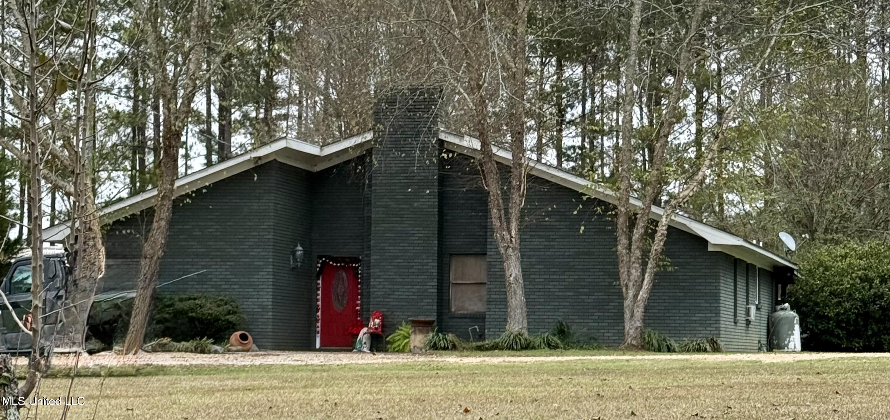722 Holmesville Road Jayess, MS 39641 - Photo 2 of 47 front house best