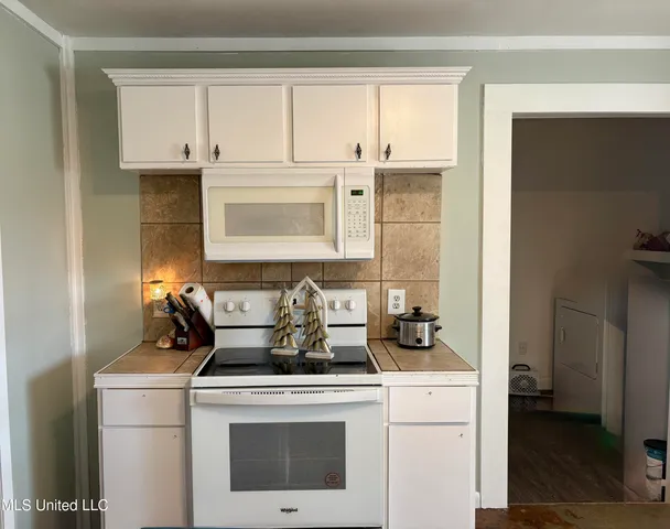 $230,000 | 722 Holmesville Road, Jayess, MS 39641