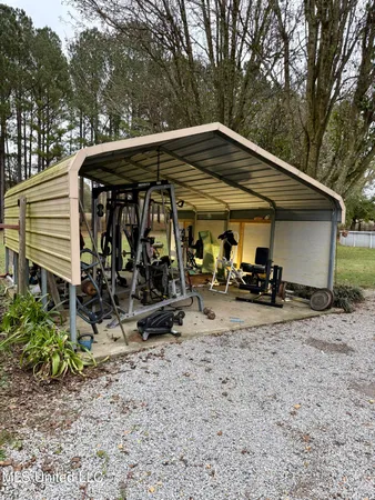 $226,500 | 722 Holmesville Road, Jayess, MS 39641