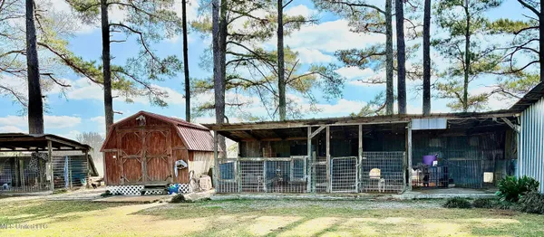 $226,500 | 722 Holmesville Road, Jayess, MS 39641