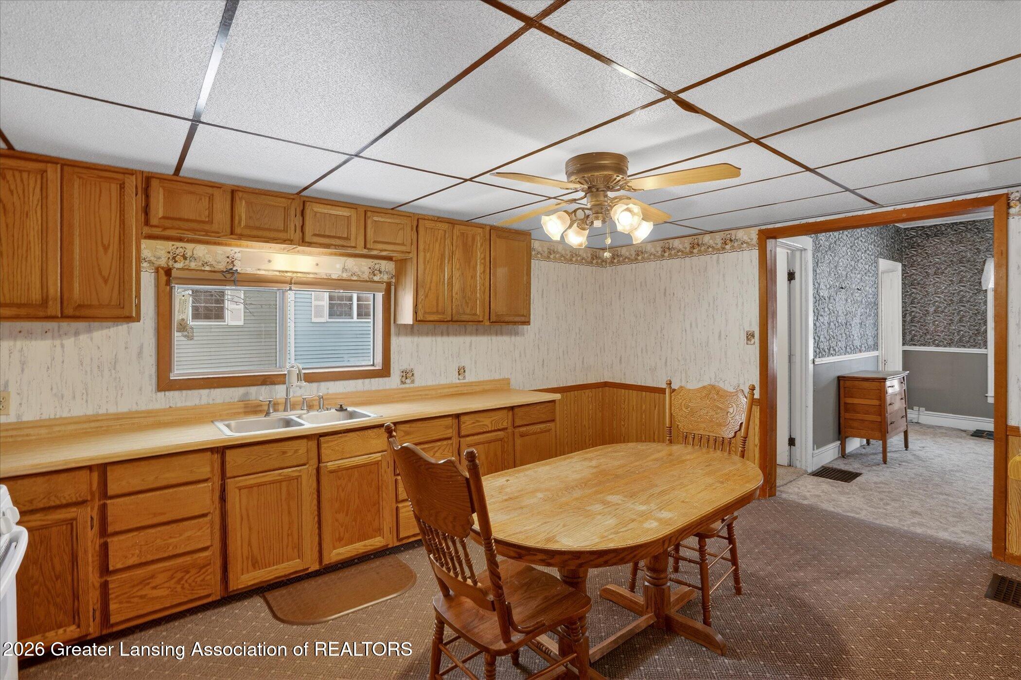 132 Washington Street Maple Rapids, MI 48853 - Photo 12 of 31