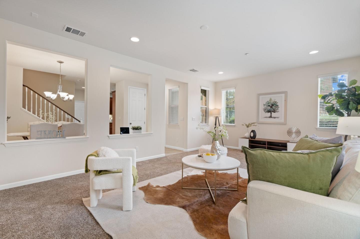 5300 Fioli Loop San Ramon, CA 94582 - Photo 4 of 44 Gallery Image 4