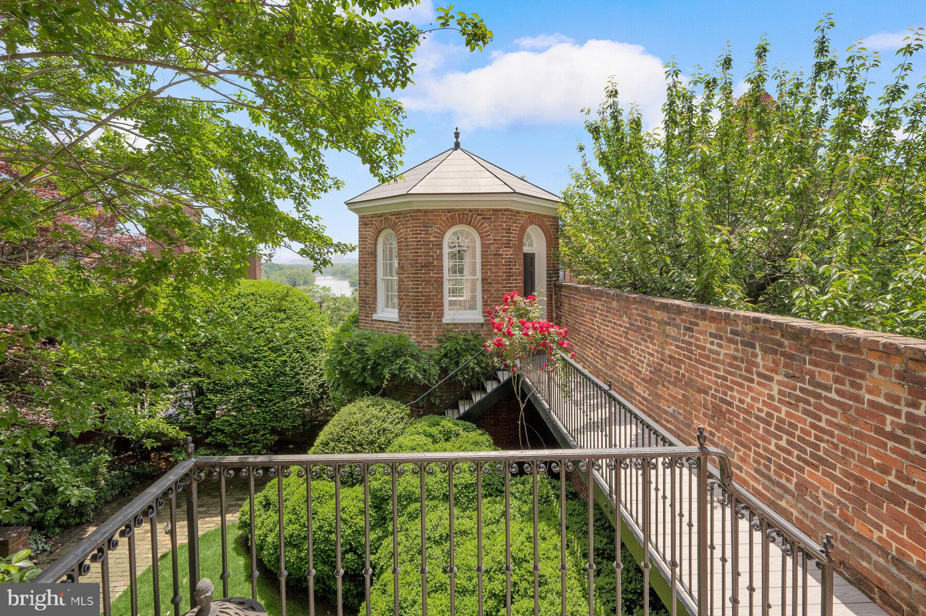 3508 Prospect Street Northwest Washington, DC 20007 - Photo 3 of 39