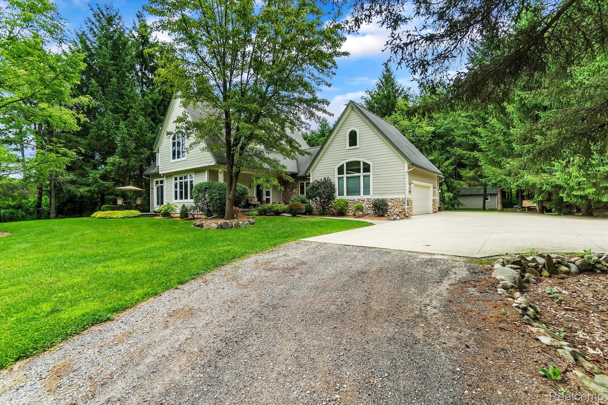 988 Gulley Road Howell, MI 48843 - Photo 1 of 35 Gallery Image 1