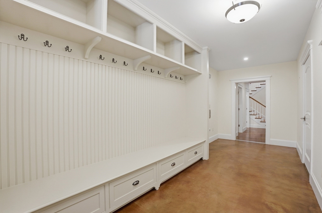 29 R Orchard Street Newbury, MA 01922 - Photo 31 of 37