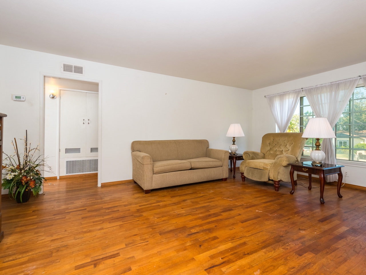532 El Monte Road El Cajon, CA 92020 - Photo 6 of 25