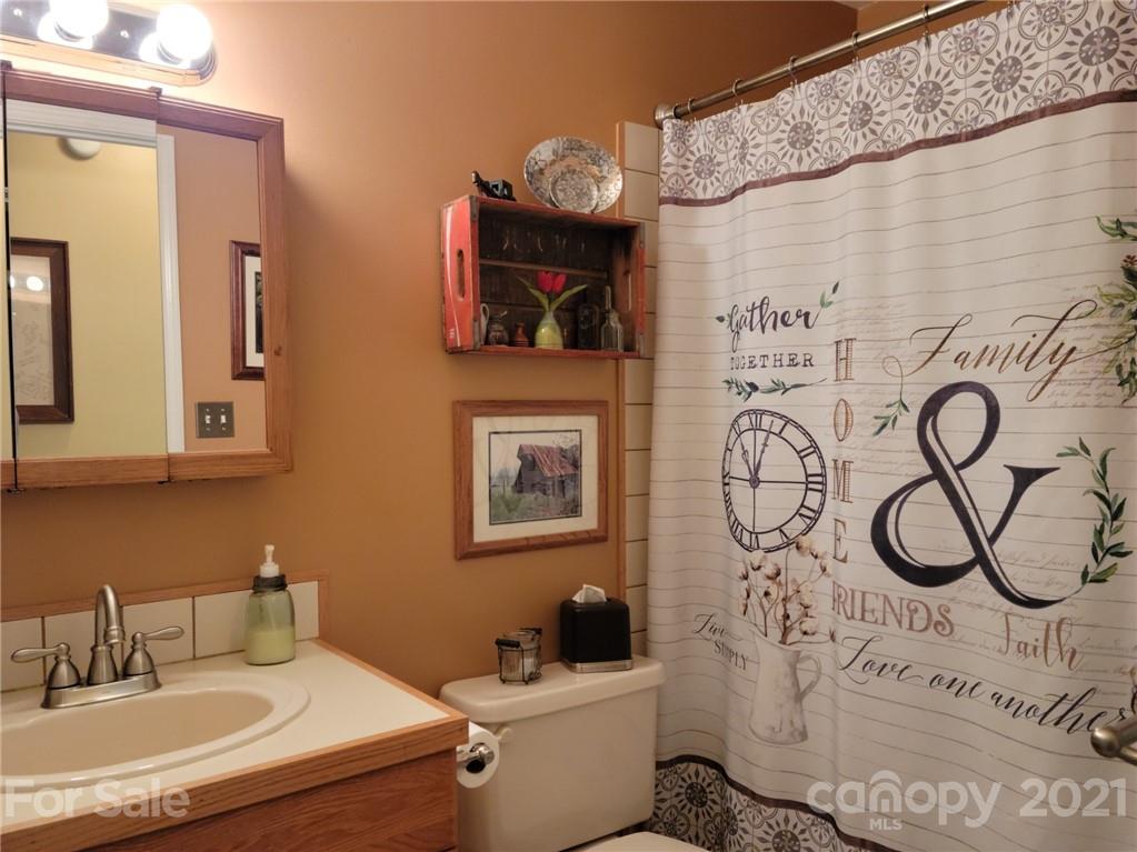 3591 Ritchie Road Lincolnton, NC 28092 - Photo 22 of 29 Gallery Image 22