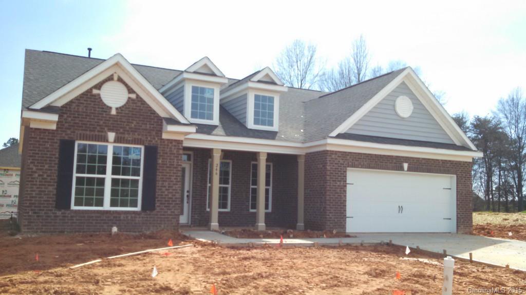 403 Twelve Oaks Lane, Unit 15 Fort Mill, SC 29708 - Photo 2 of 4