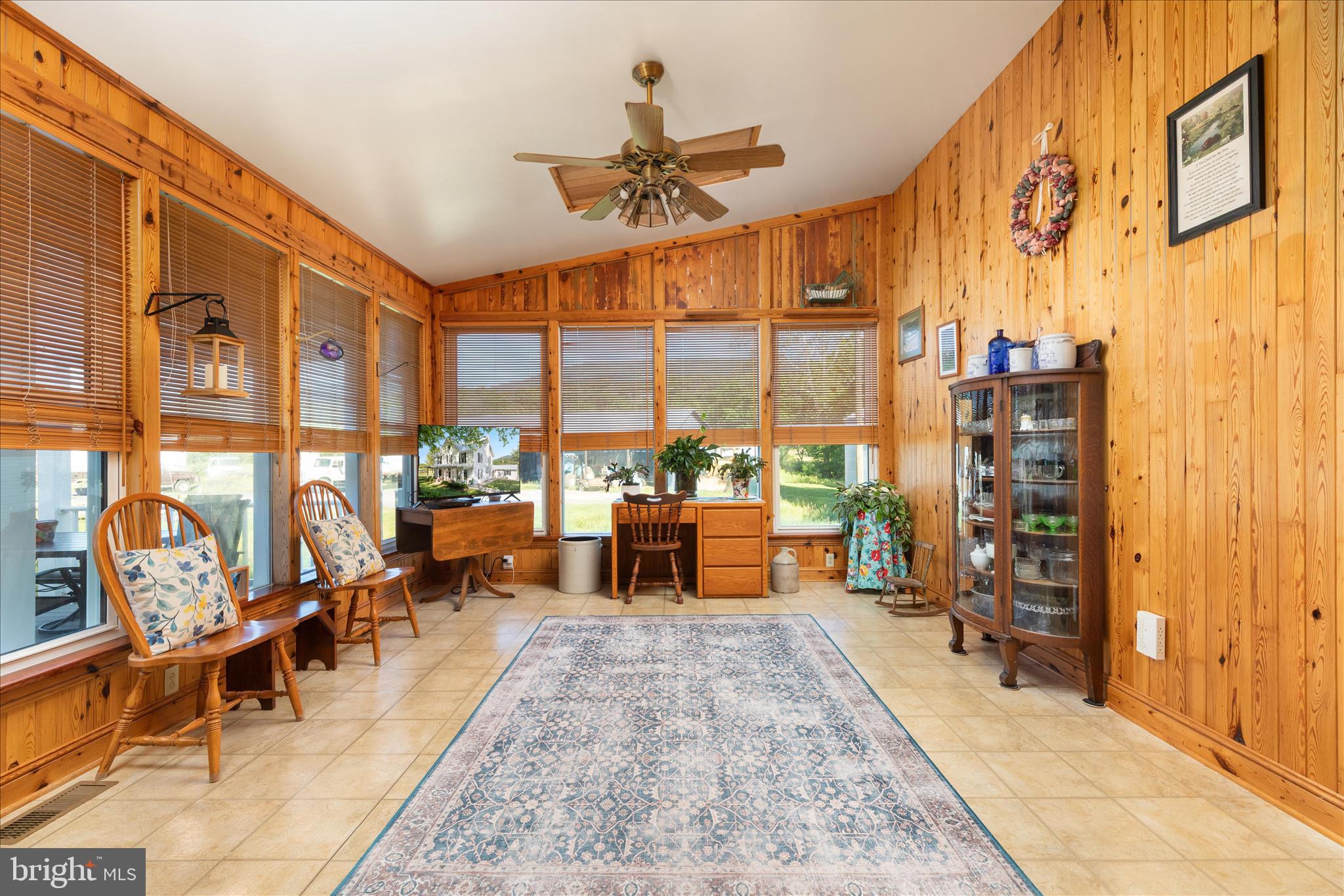 4263 St Davids Church Road Fort Valley, VA 22652 - Photo 21 of 60 Sunroom