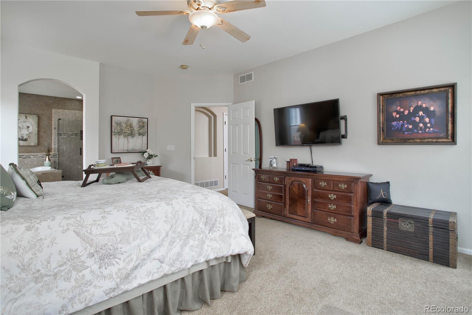 9283 Desert Willow Road Highlands Ranch, CO 80129 - Photo 24 of 37 Gallery Image 24