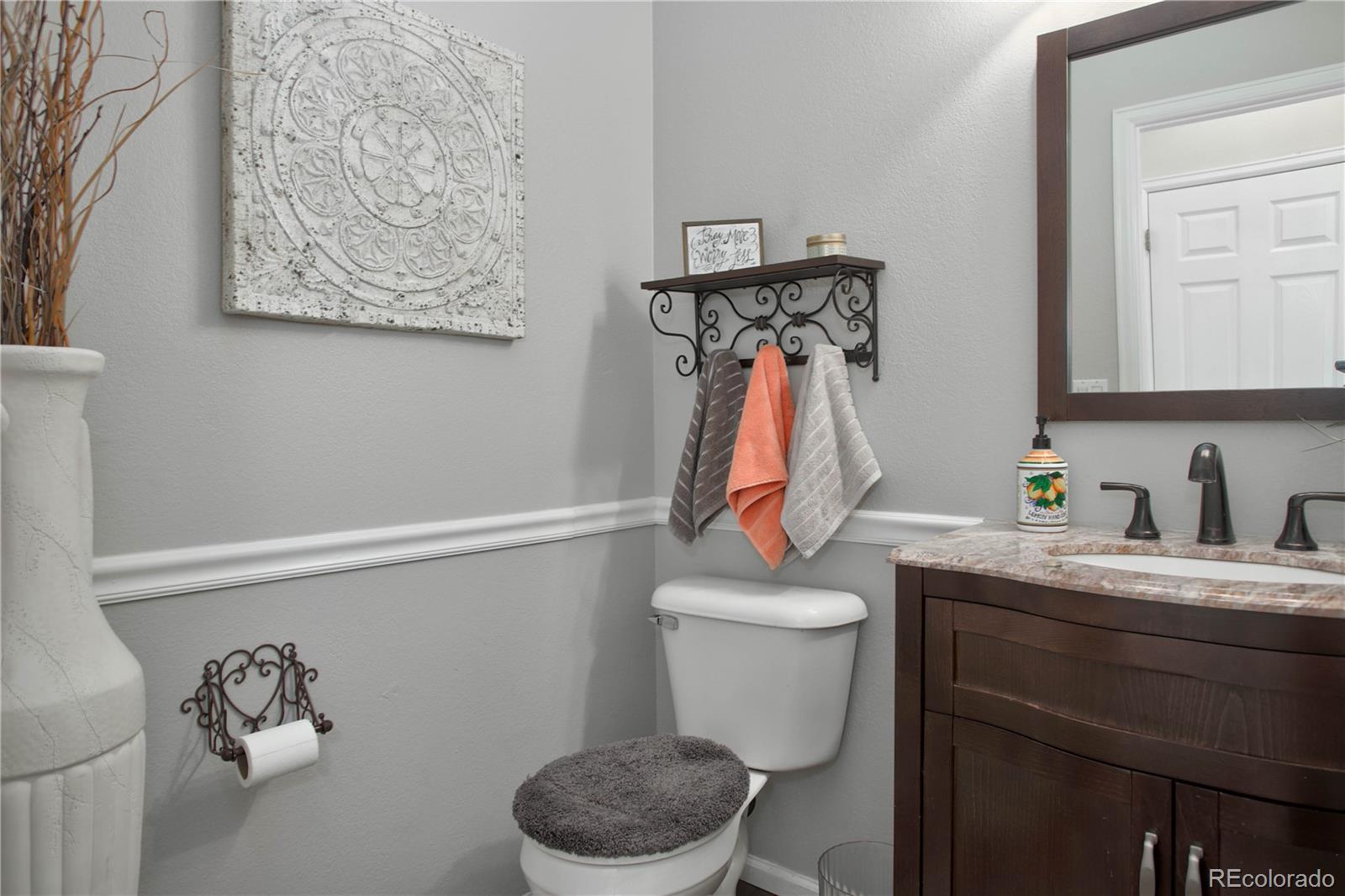 9283 Desert Willow Road Highlands Ranch, CO 80129 - Photo 27 of 37 Gallery Image 27