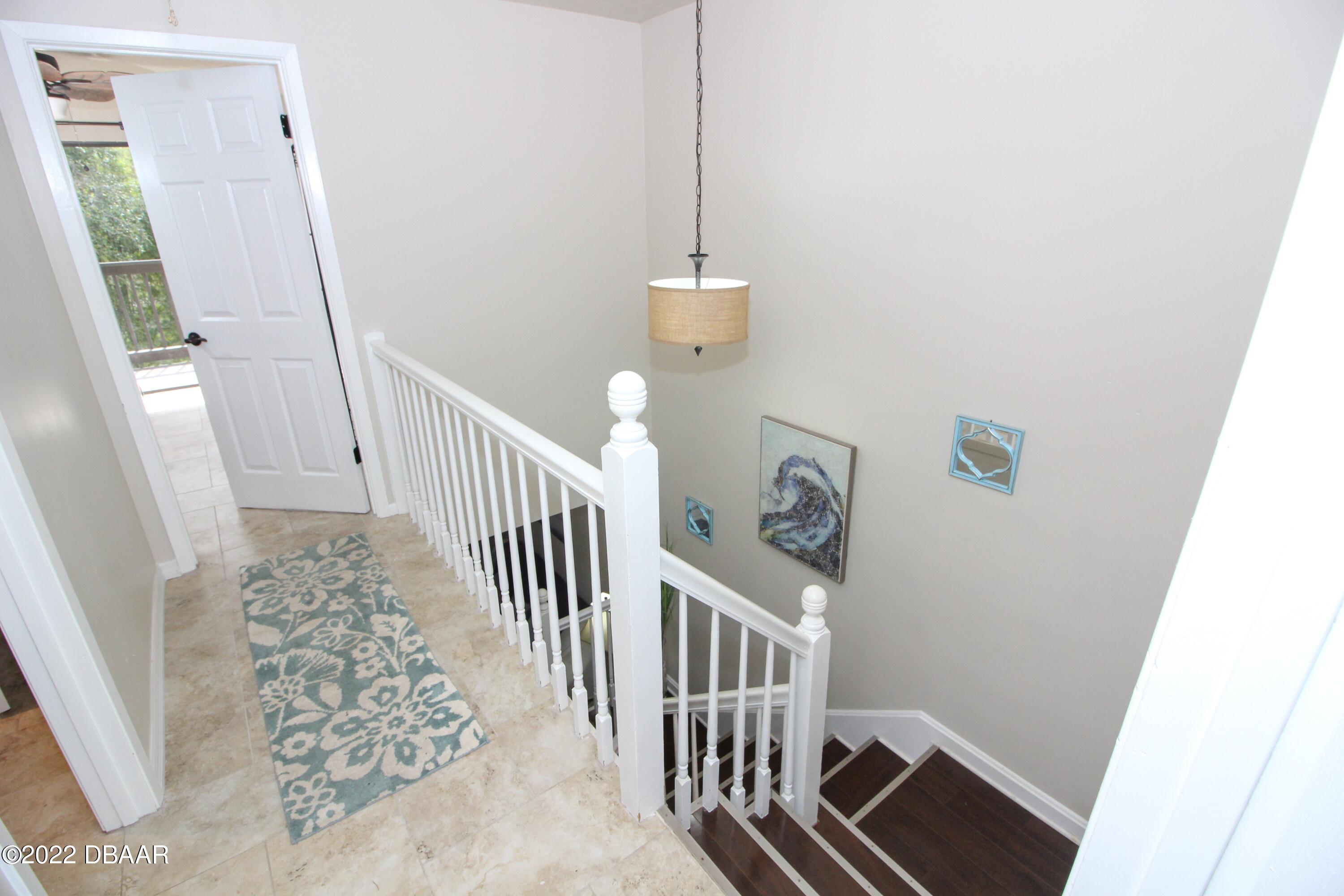 3333 South Ridgewood Avenue, Unit U27G Port Orange, FL 32129 - Photo 13 of 36 41023313-013-Upstairs_Landing