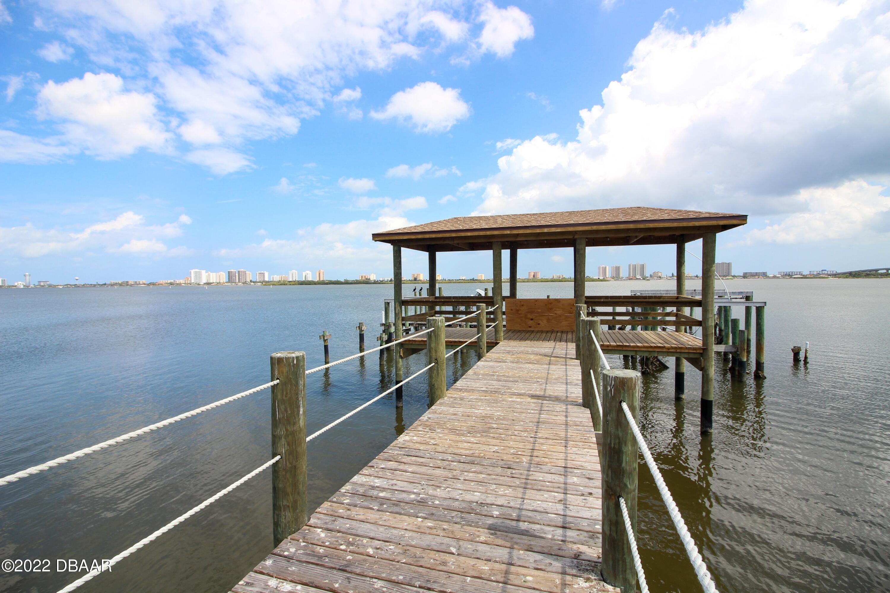 3333 South Ridgewood Avenue, Unit U27G Port Orange, FL 32129 - Photo 29 of 36 41023313-029-Community_Pier_Alt_View