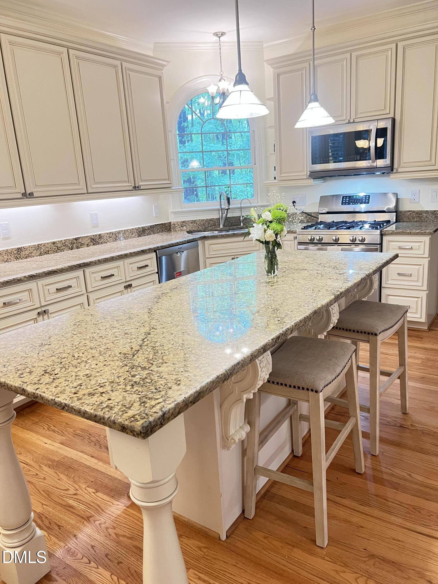 2509 Barton Ridge Court Raleigh, NC 27613 - Photo 16 of 64