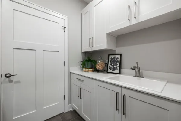 $774,900 | 27130 Pete's Hl Trail, Elko New Market, MN 55020