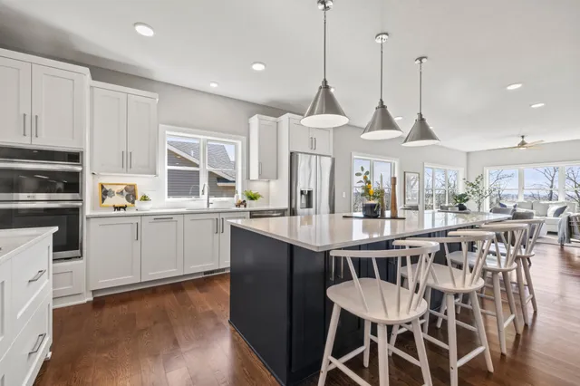 $774,900 | 27130 Pete's Hl Trail, Elko New Market, MN 55020