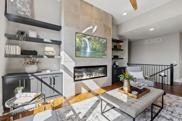 $774,900 | 27130 Pete's Hl Trail, Elko New Market, MN 55020