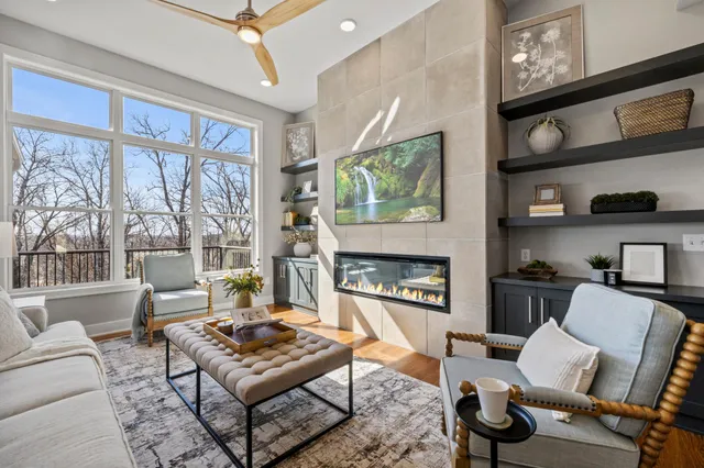 $774,900 | 27130 Pete's Hl Trail, Elko New Market, MN 55020