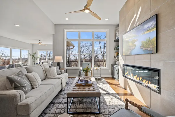 $774,900 | 27130 Pete's Hl Trail, Elko New Market, MN 55020