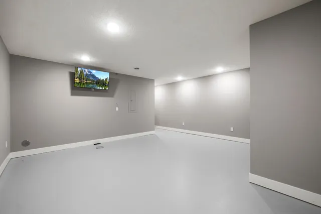 $774,900 | 27130 Pete's Hl Trail, Elko New Market, MN 55020