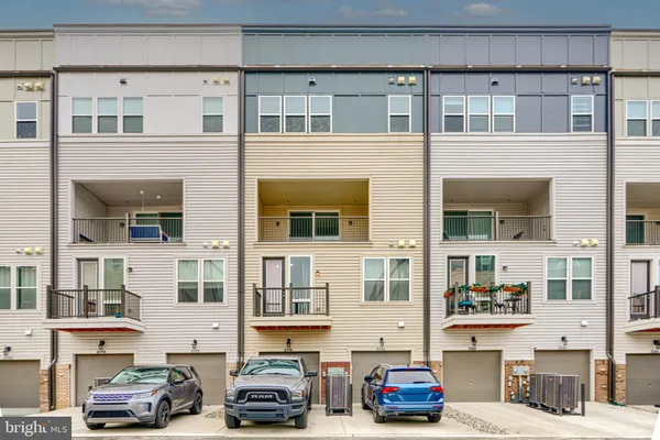 $610,000 | 2596 Neabsco Common Place, Woodbridge, VA 22191
