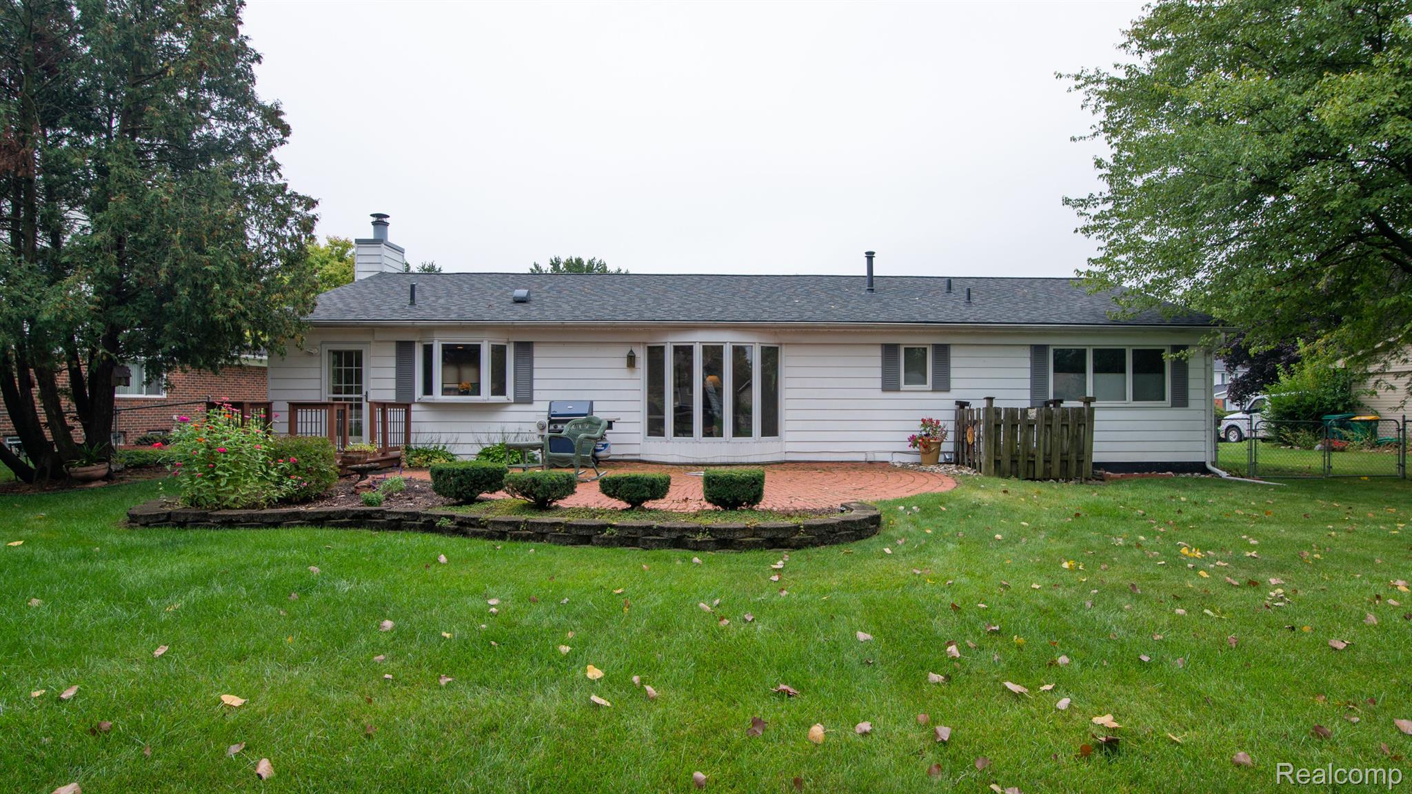22608 Deerfield Road Novi, MI 48375 - Photo 7 of 69 Gallery Image 7