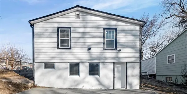 $159,000 | 1128 Quincy Street, Leavenworth, KS 66048