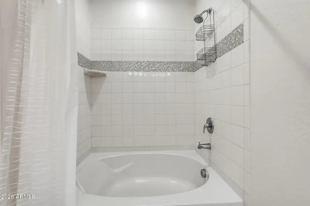 $359,999 | 900 South Canal Drive, Unit 211, Chandler, AZ 85225